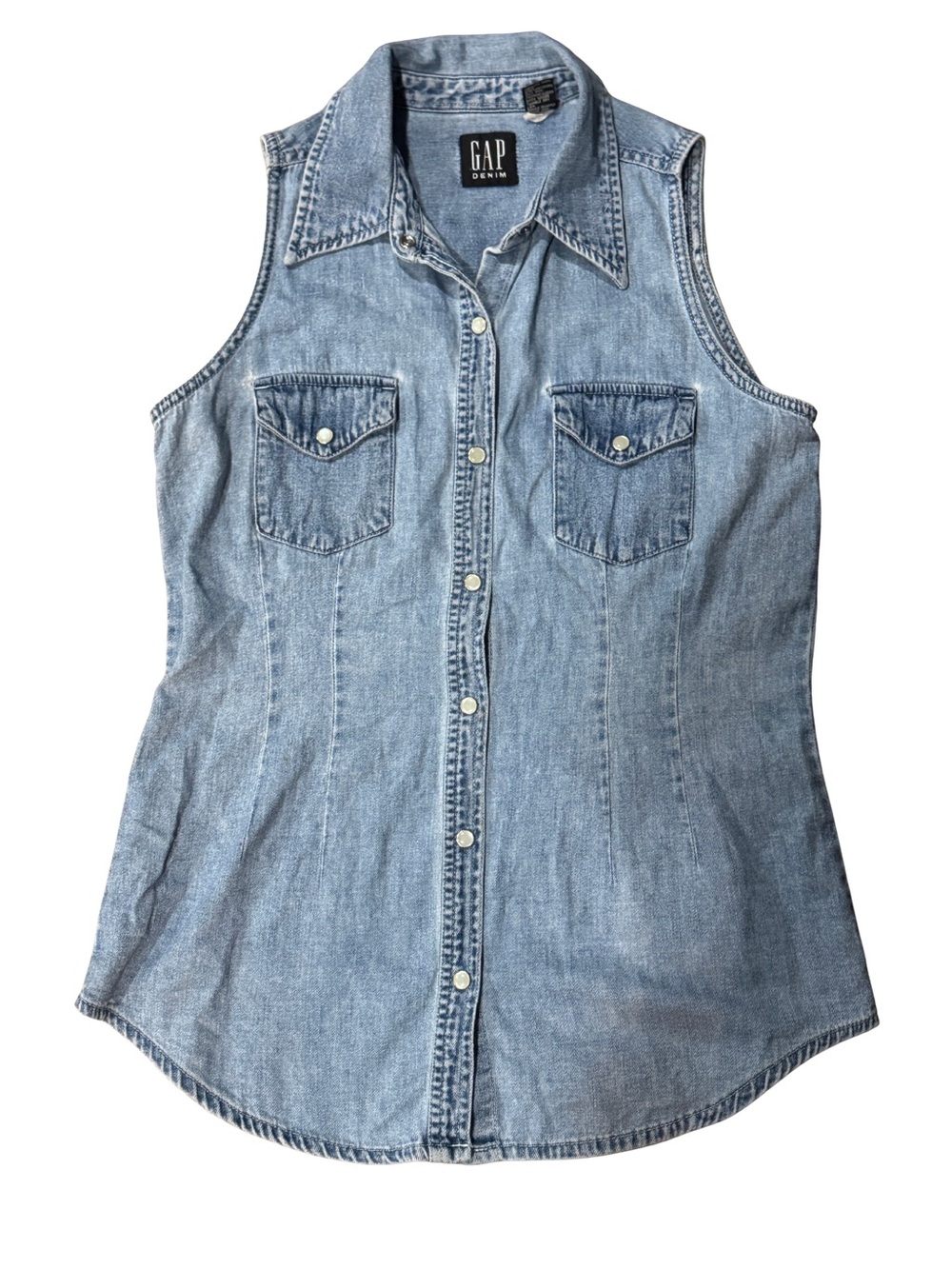 Vtg 90’s GAP Sleeveless Denim Sleeveless Button-Up Top - Light Blue